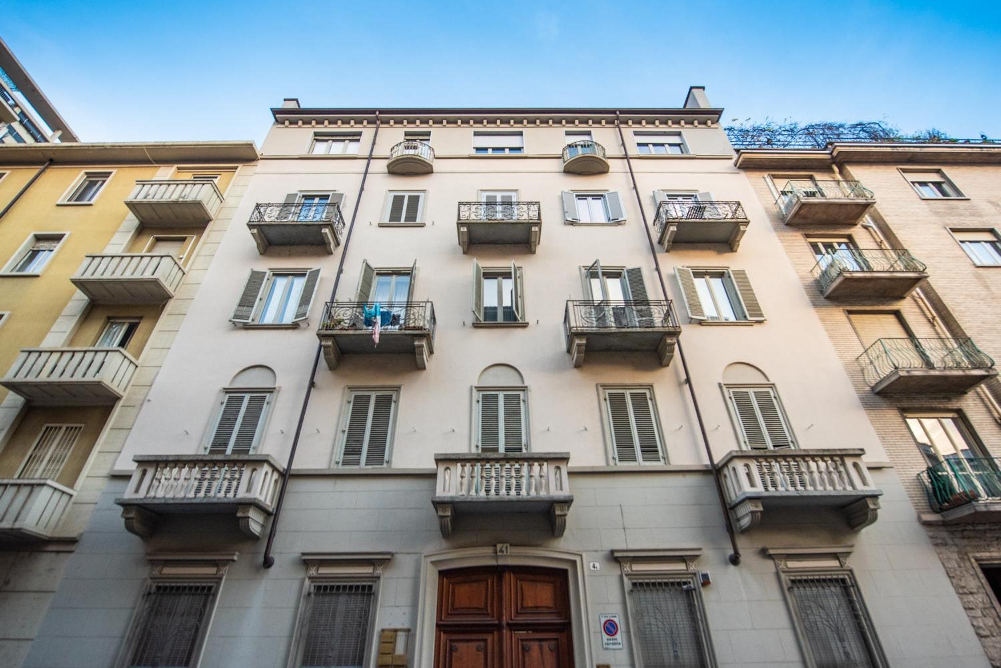 Top Living Apartments - Porta Susa Turín Exterior foto